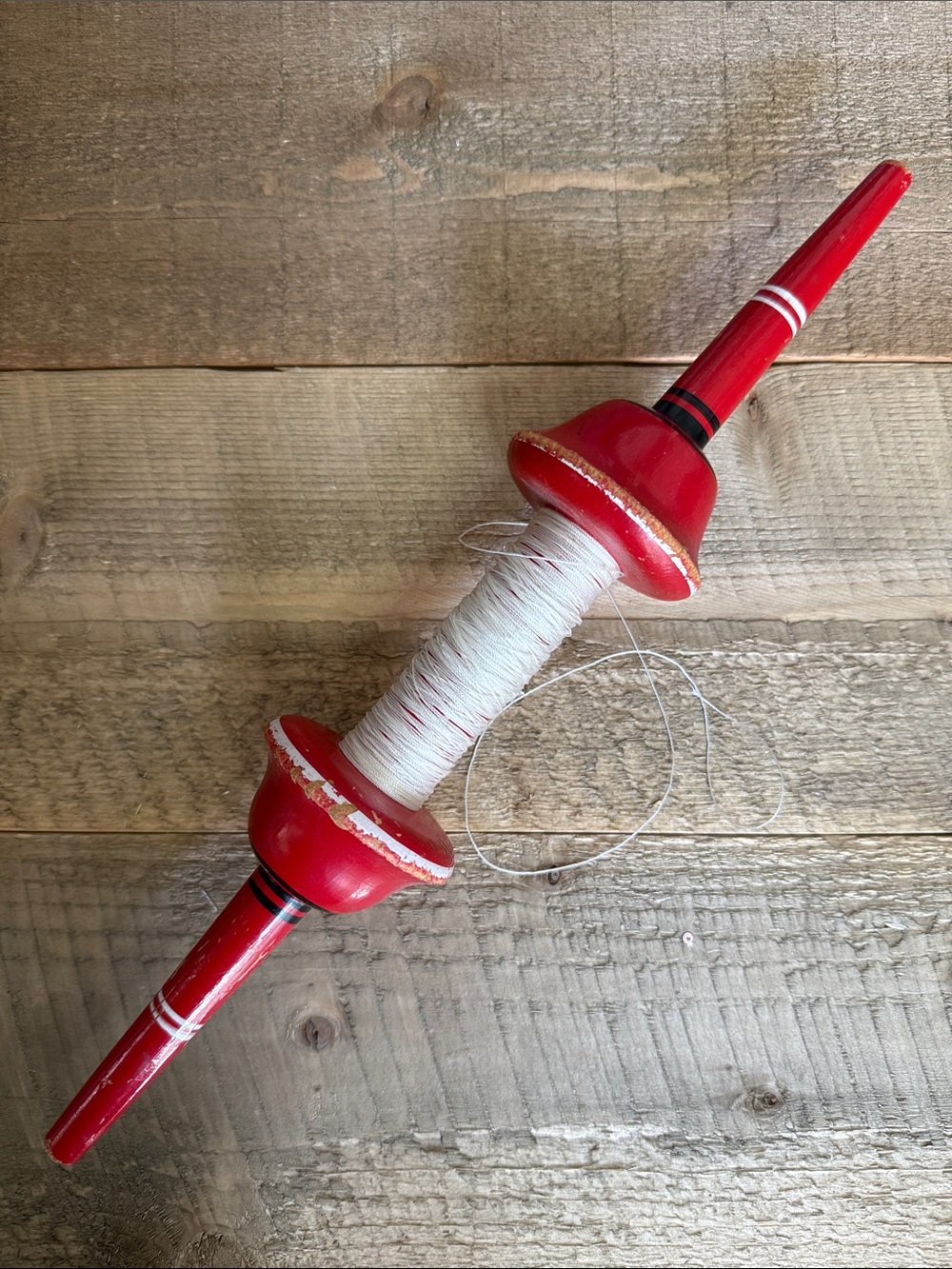 ❤️VTG | Red Painted Wooden Kite String Winder Reel